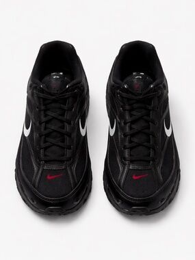 Nike Shox R4 Black Red Mens Size 11 Running Sneakers Athletic Shoes